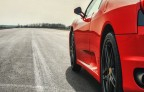 Åk Ferrari eller Lamborghini